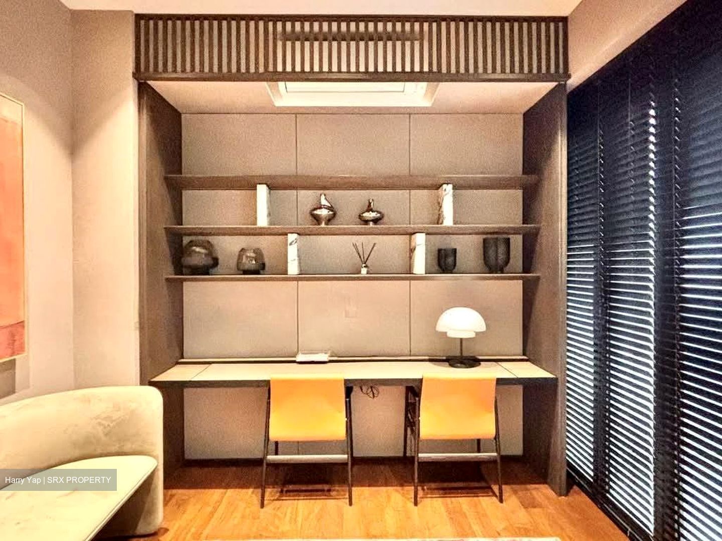 Holland Grove Road (D10), Terrace #556109361